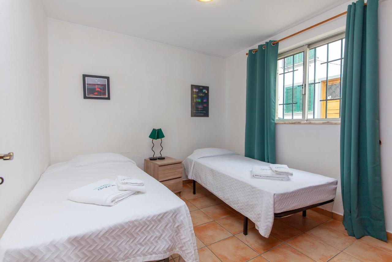 B18 - Village Street Apartment Lagos Exteriér fotografie